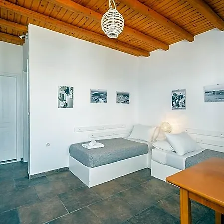 Ta Kabia 3* Serifos Town