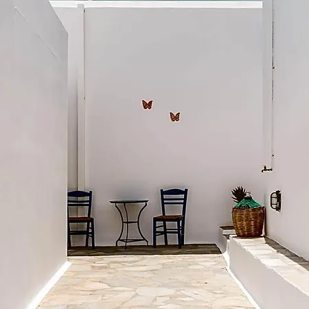 Ta Kabia 3* Serifos Town